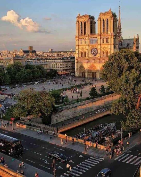 Appartement Notre-dame Parijs